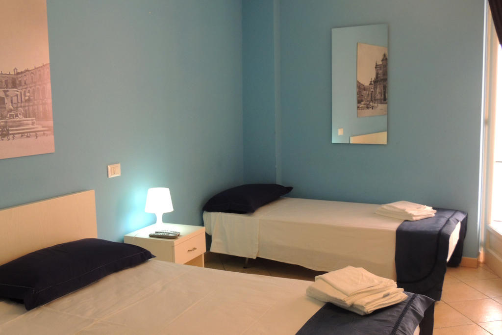 Barocco.Oberdan Bed & Breakfast Lecce Ruang foto