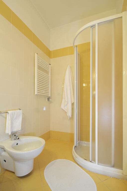 Barocco.Oberdan Bed & Breakfast Lecce Ruang foto
